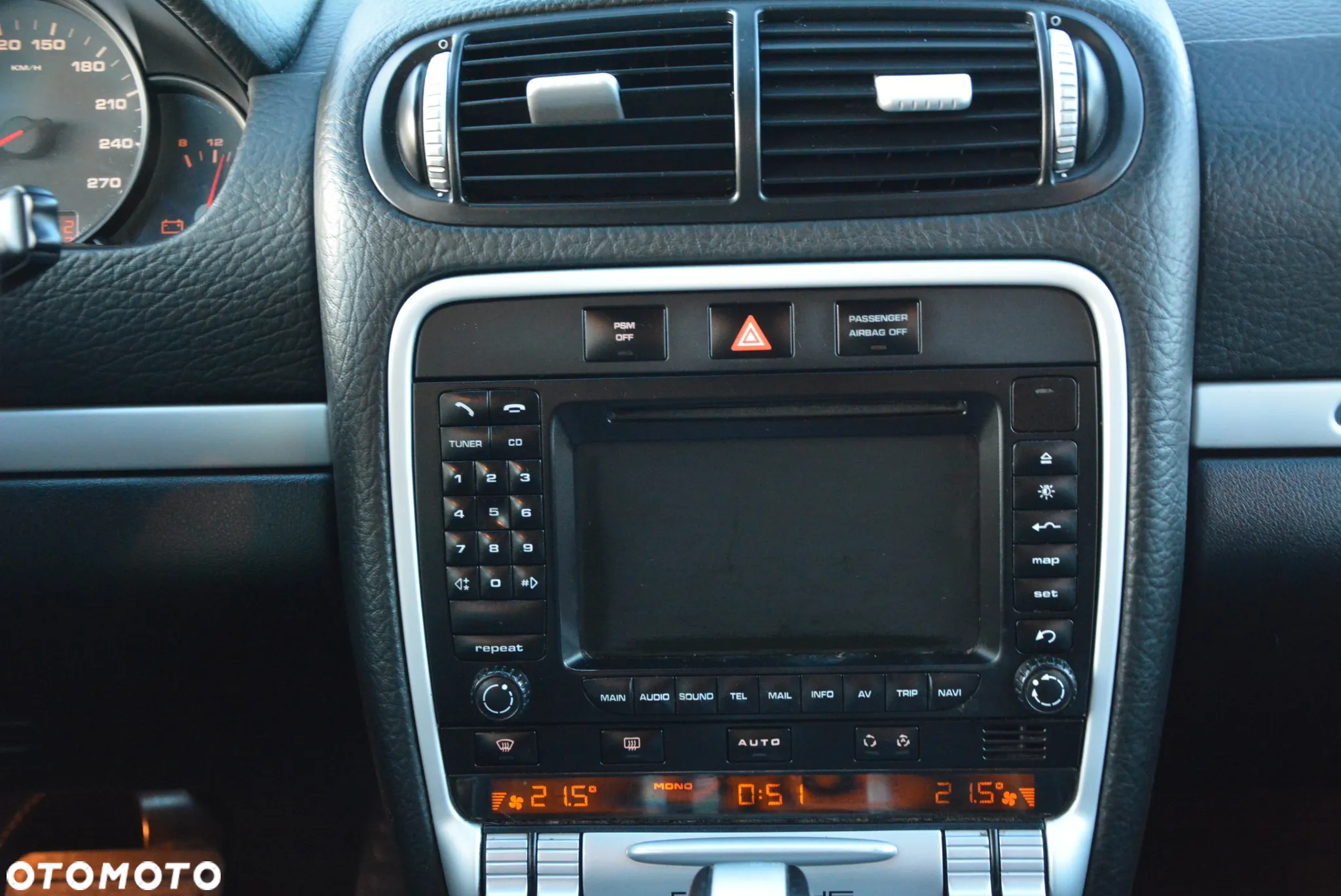Porsche Cayenne Tiptronic S - 27