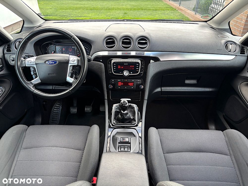 Ford S-Max 2.0 TDCi DPF Titanium - 27