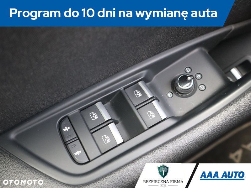 Audi A4 Limousine - 20