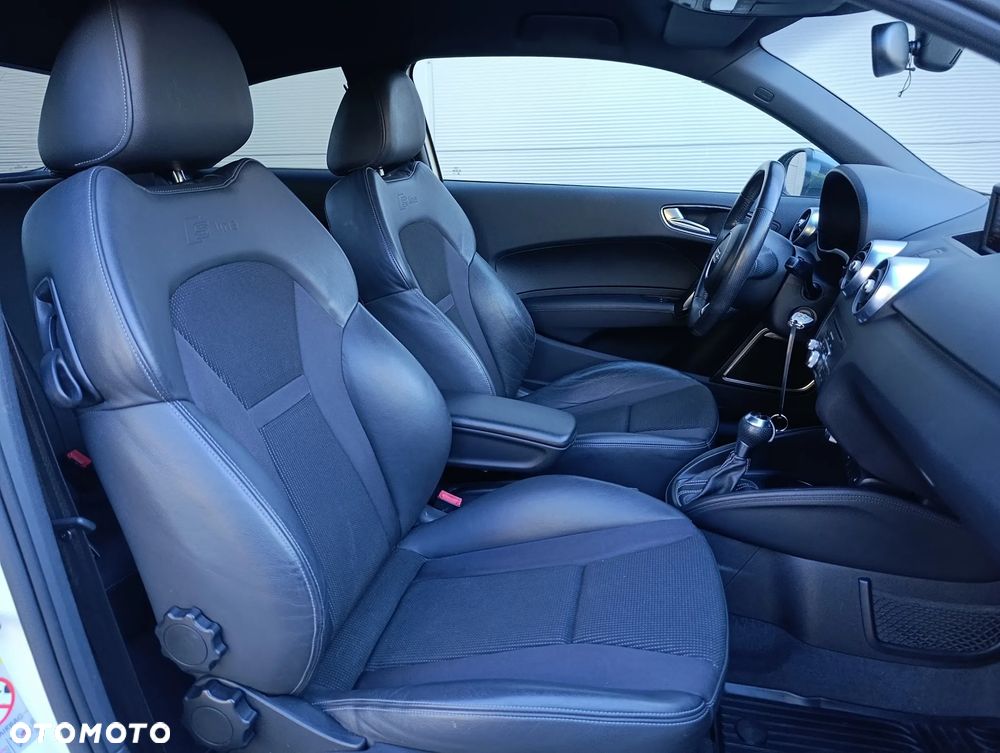 Audi A1 3-drzwiowe 1.4 TFSI S tronic S line edition m S line Sportpaket - 18