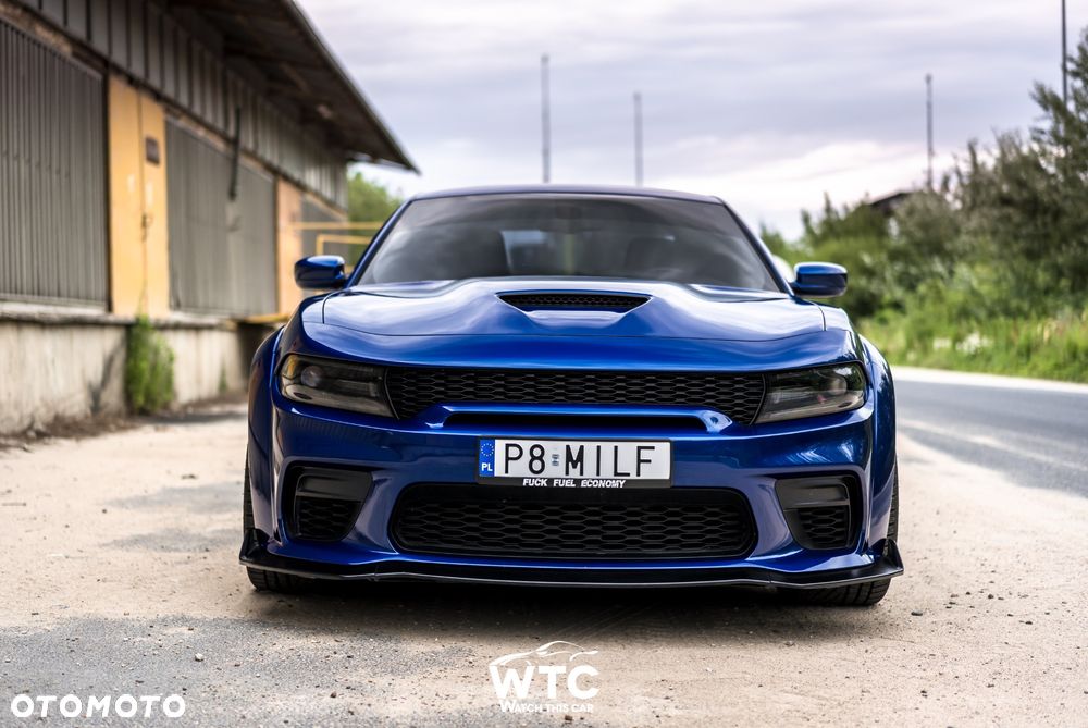 Dodge Charger 6.4 Scat Pack Widebody - 17