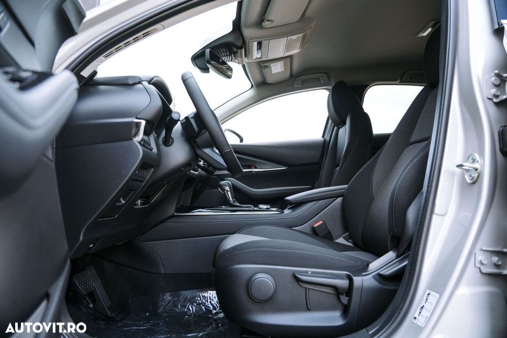 MAZDA CX-30 2026 — imagine 12