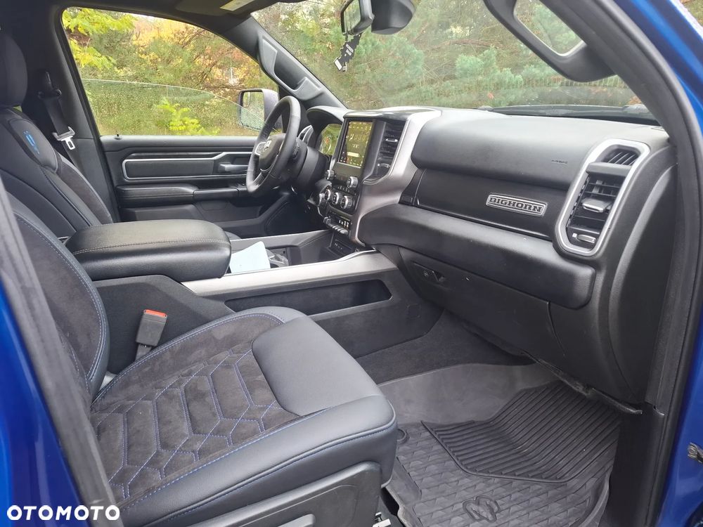 RAM 1500 - 9