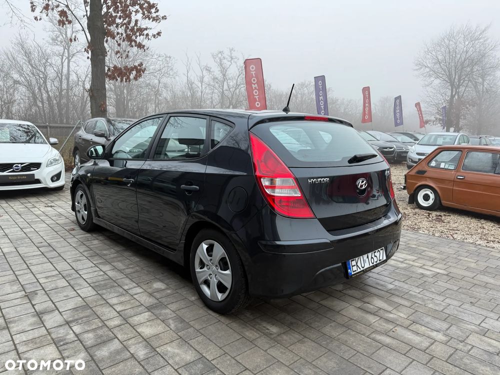 Hyundai i30 1.6 CRDi Classic - 13