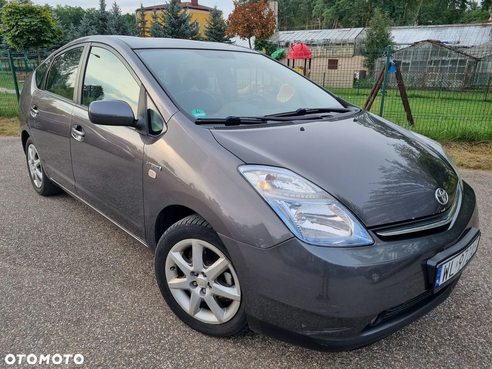 Toyota Prius 1.5 VVT-i Sol - 28
