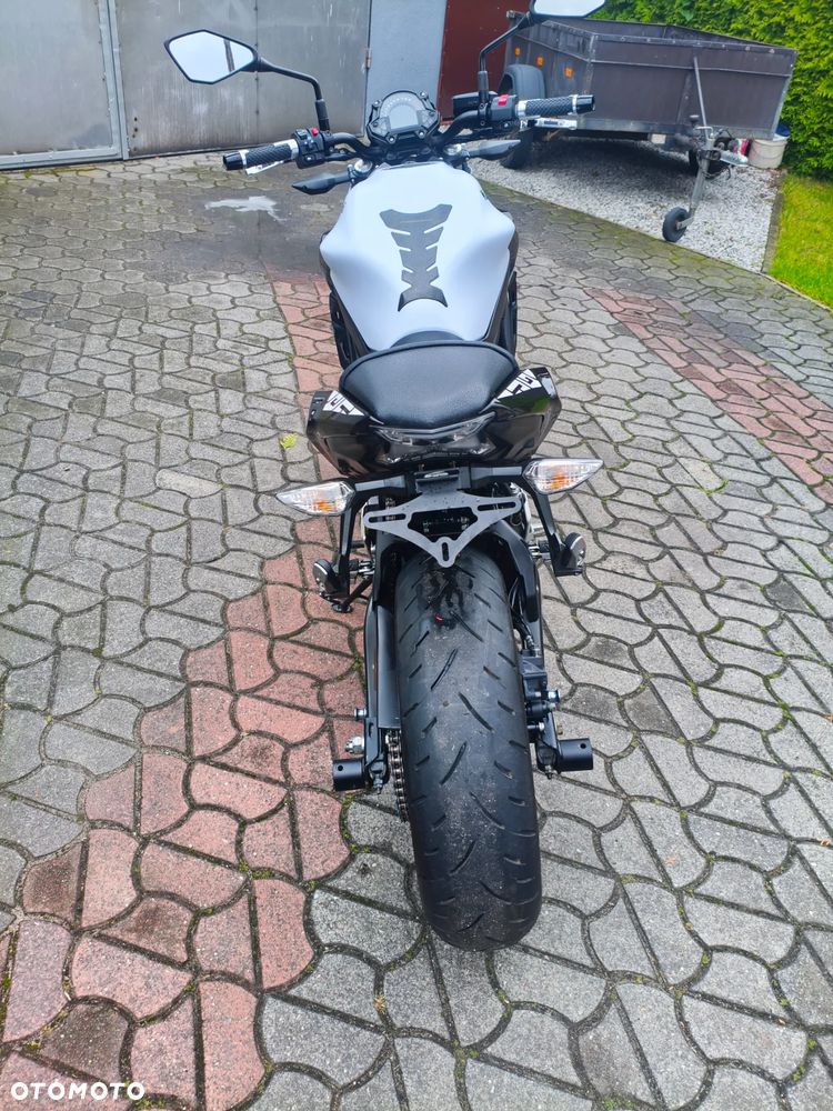 Kawasaki Z 650 - 5