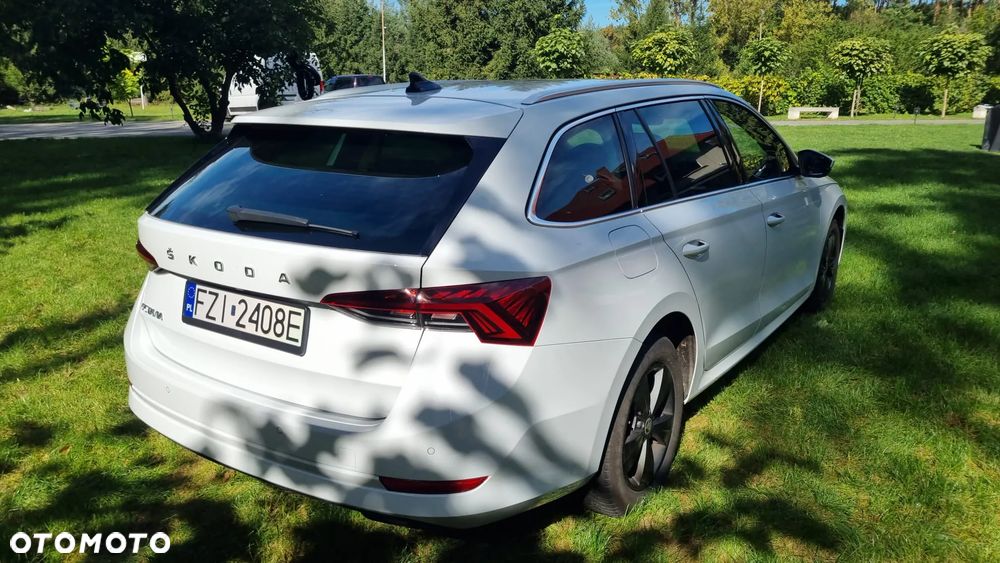 Skoda Octavia 2.0 TDI DSG Style - 6