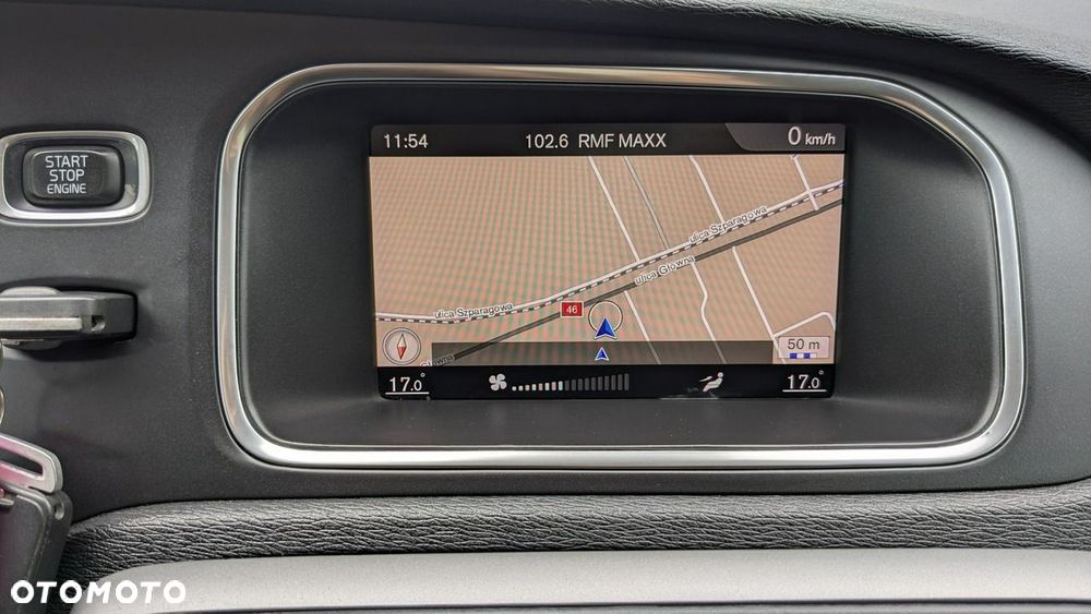 Volvo V40 - 29