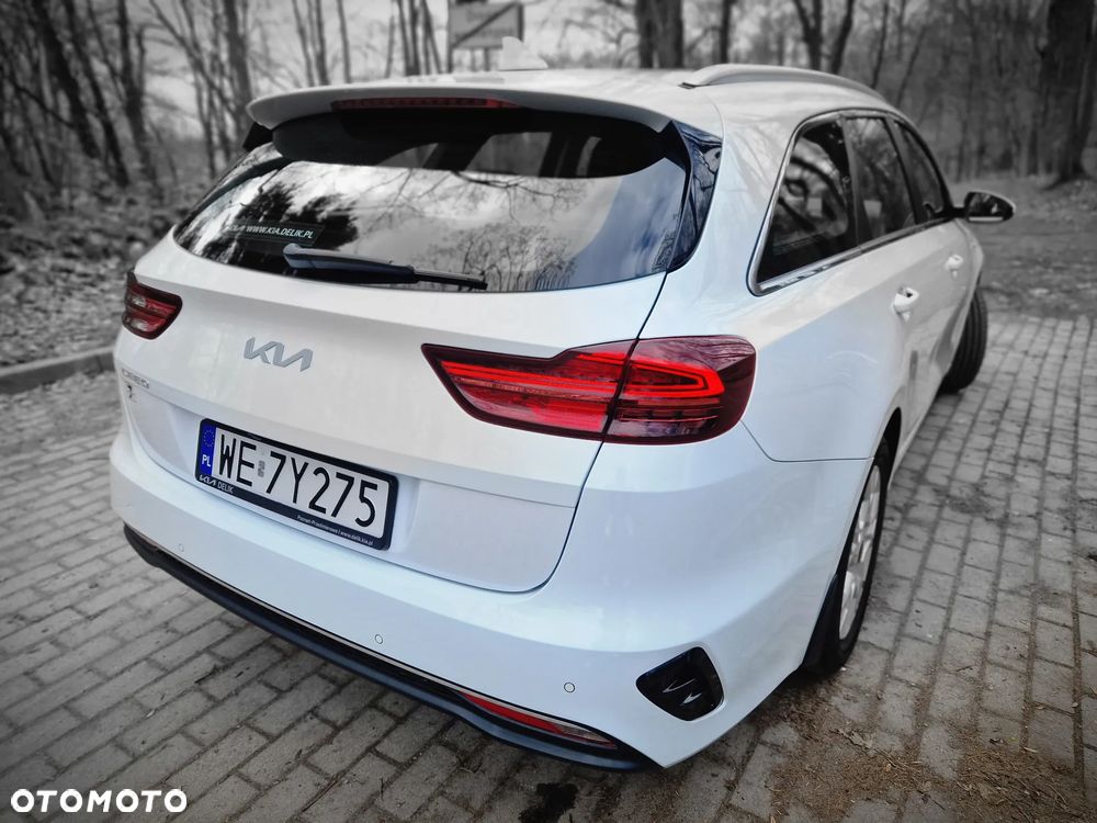 Kia Ceed 1.5 T-GDI M - 4