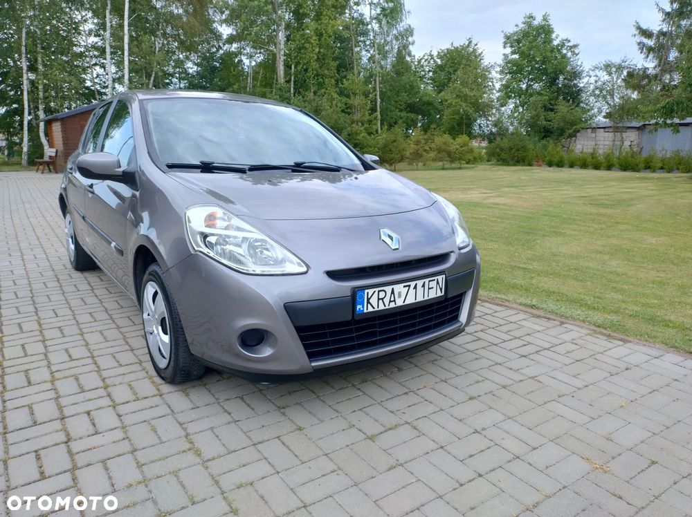 Renault Clio 1.2 16V 75 Dynamique - 3