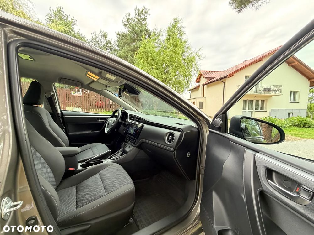 Toyota Corolla 1.6 Premium MS - 23