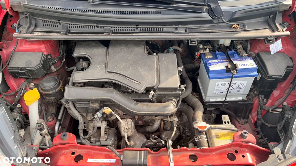 Toyota Yaris - 15