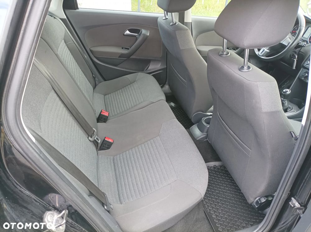 Volkswagen Polo 1.4 Highline - 22