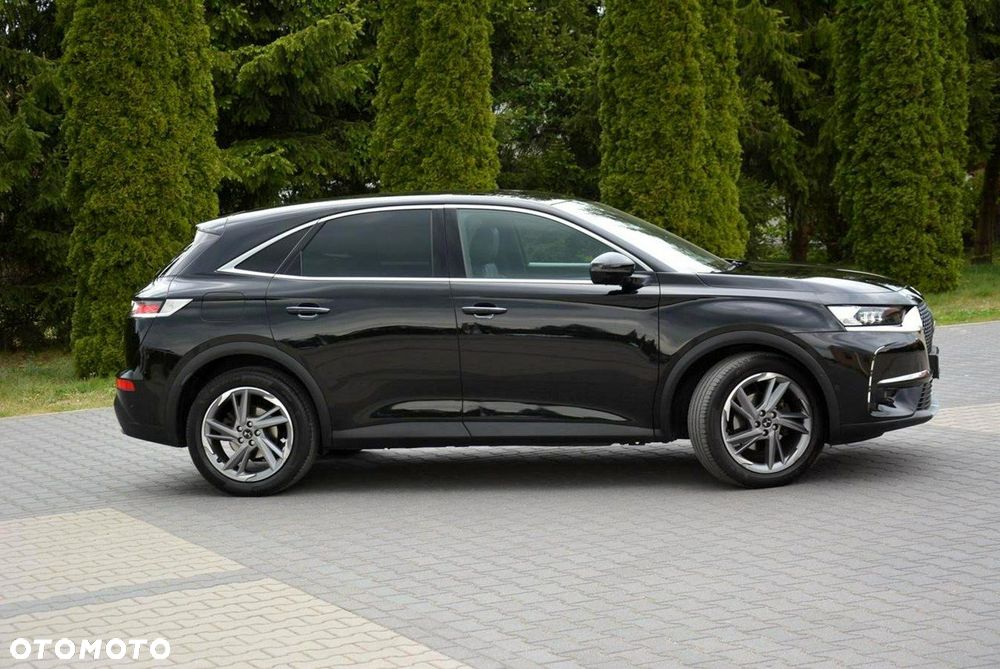 DS Automobiles DS 7 Crossback - 11
