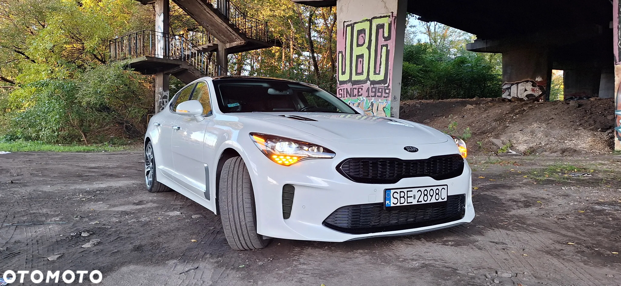 Kia Stinger - 2