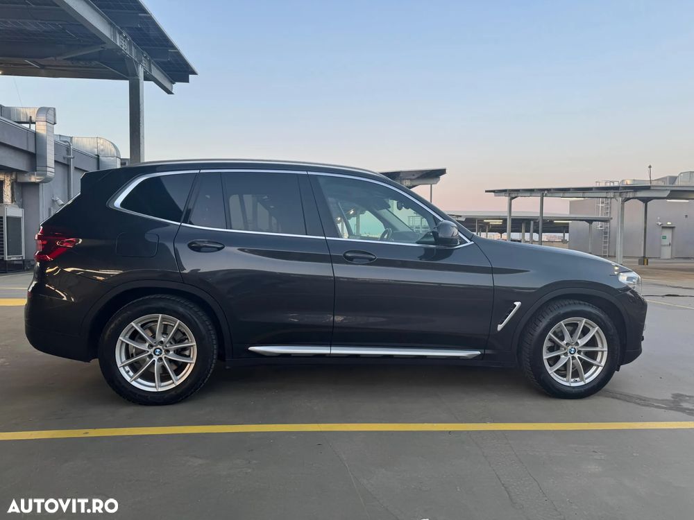 BMW X3 xDrive20d AT xLine - 4