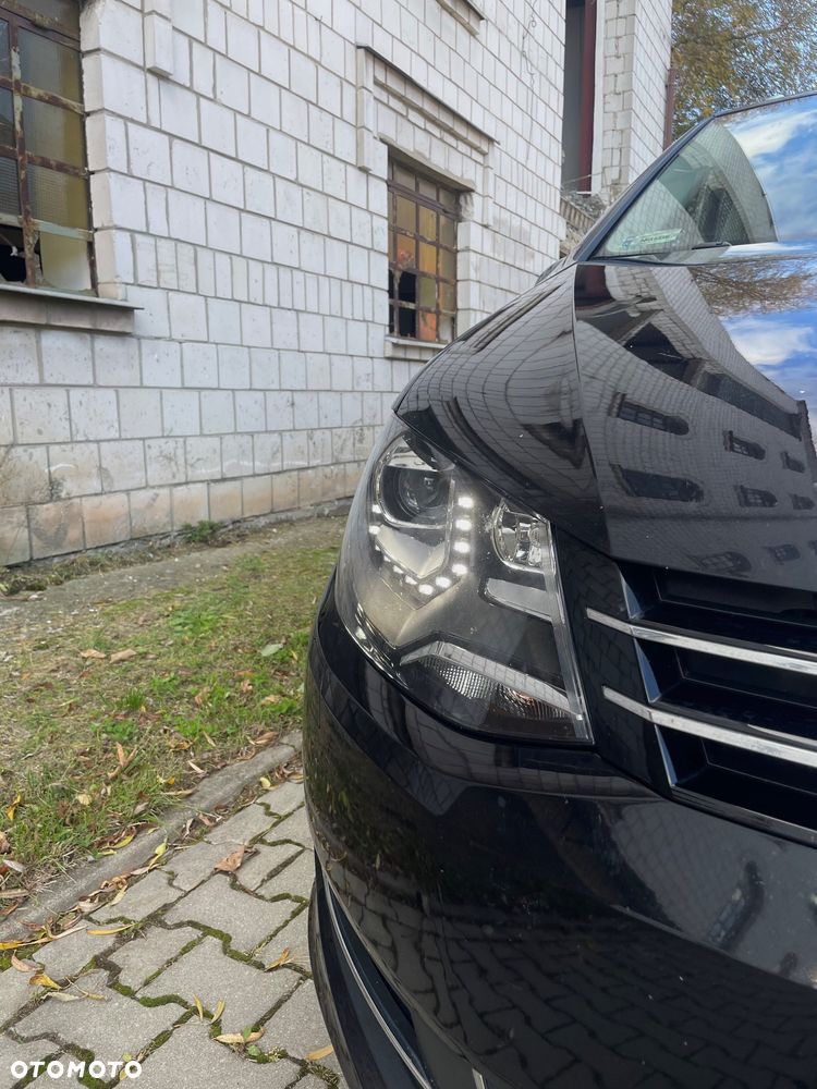 Volkswagen Sharan 2.0 TDI Highline DSG - 13