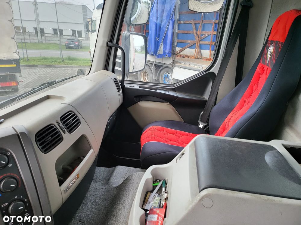 Renault PREMIUM - 12