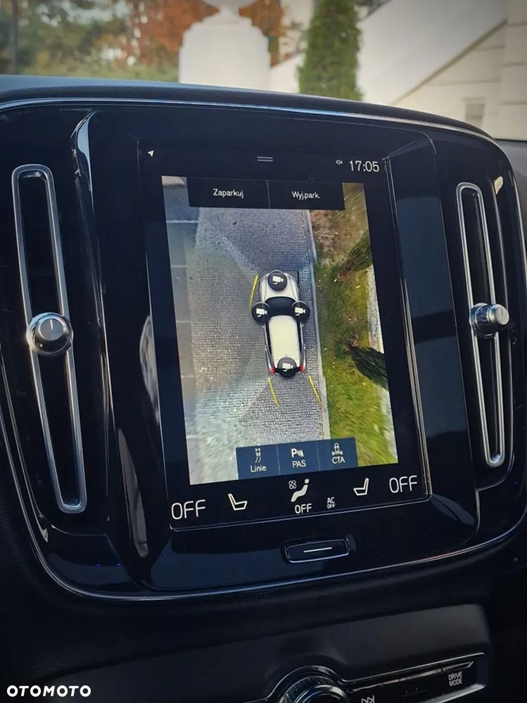 Volvo XC 40 T5 AWD R-Design - 31