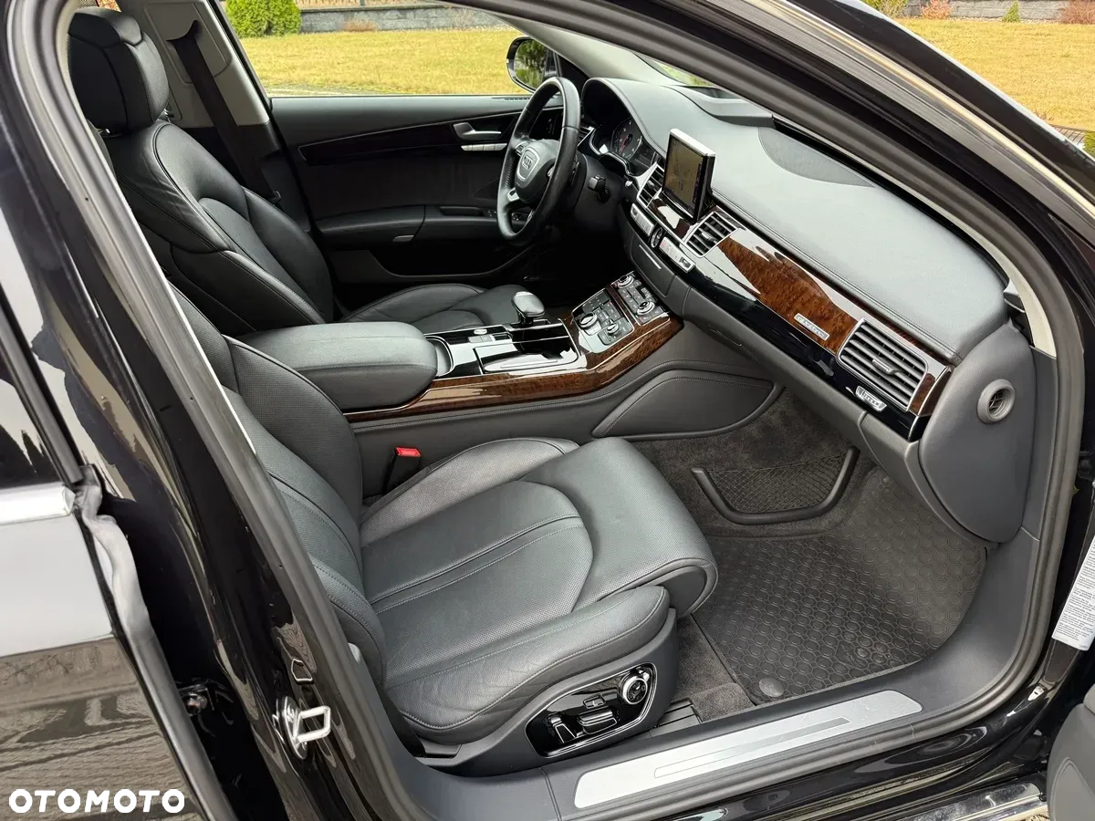 Audi A8 4.0 TFSI L Quattro - 33
