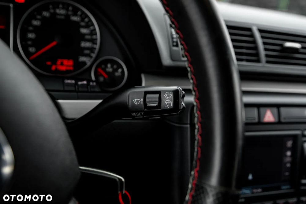 Audi A4 Avant 1.8T - 30