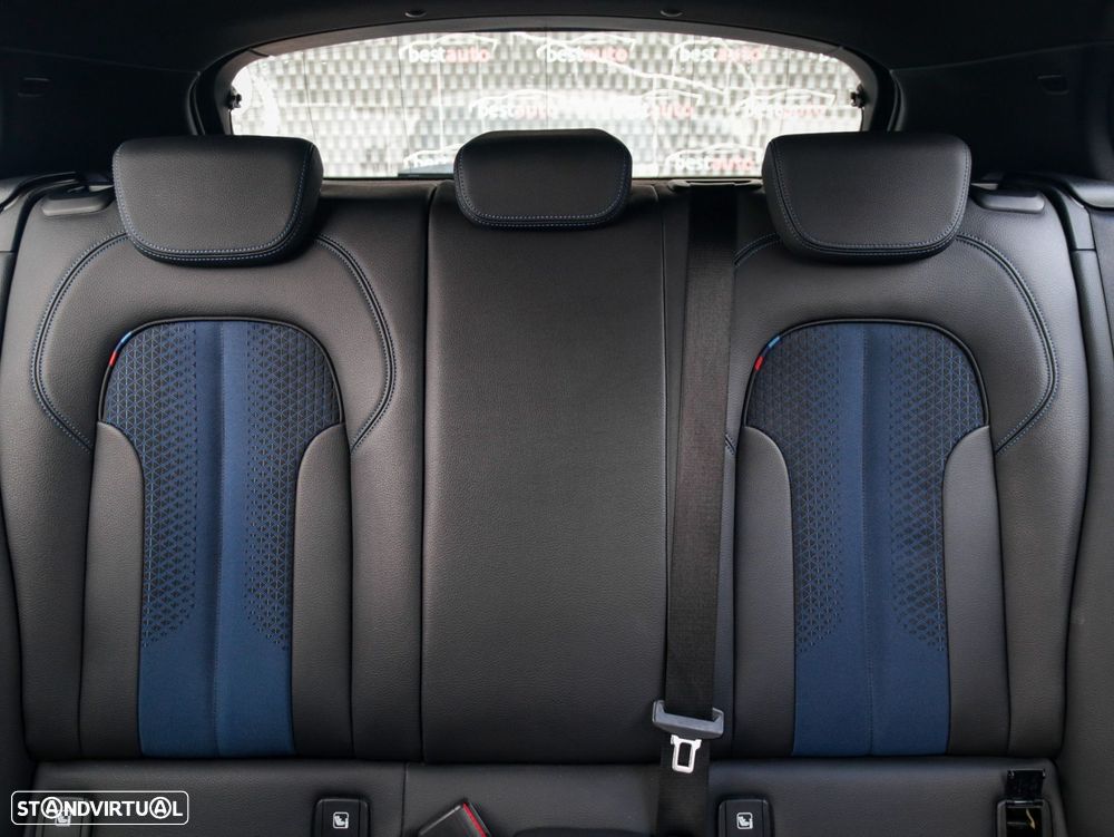 BMW 116 d Pack Desportivo M - 24