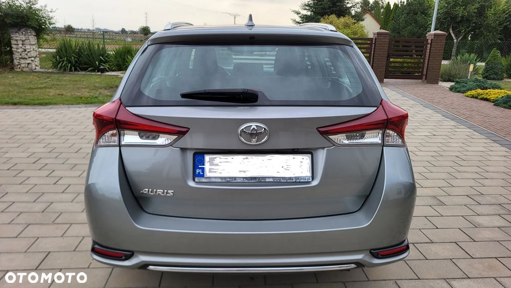 Toyota Auris 1.6 D-4D Dynamic - 12
