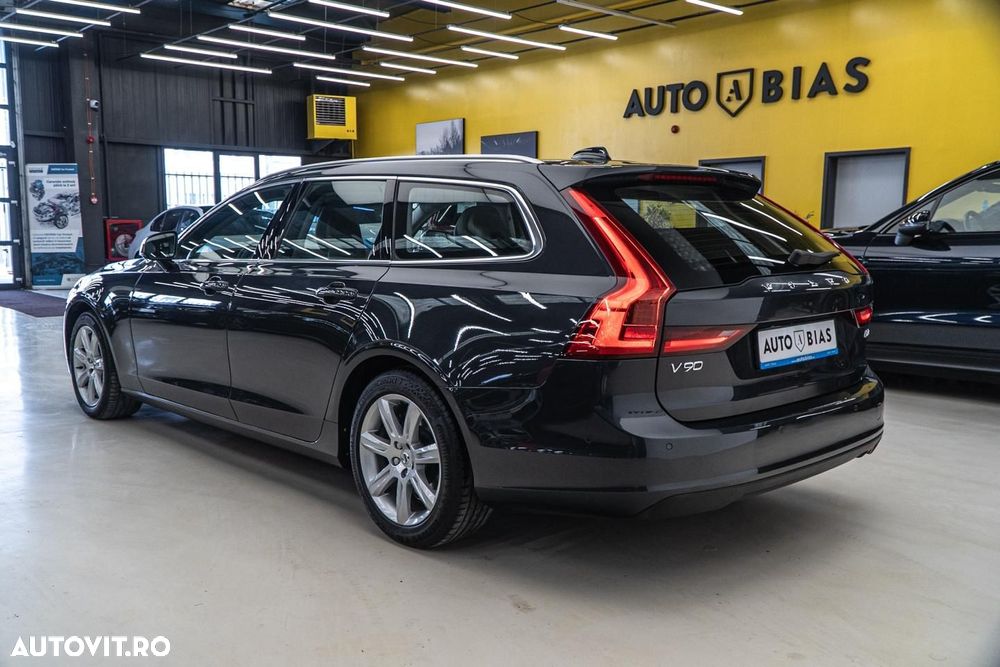 Volvo V90 D3 Geartronic Momentum Pro - 6