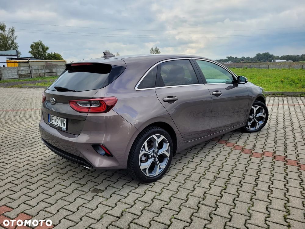 Kia Ceed 1.4 L Business Line - 12