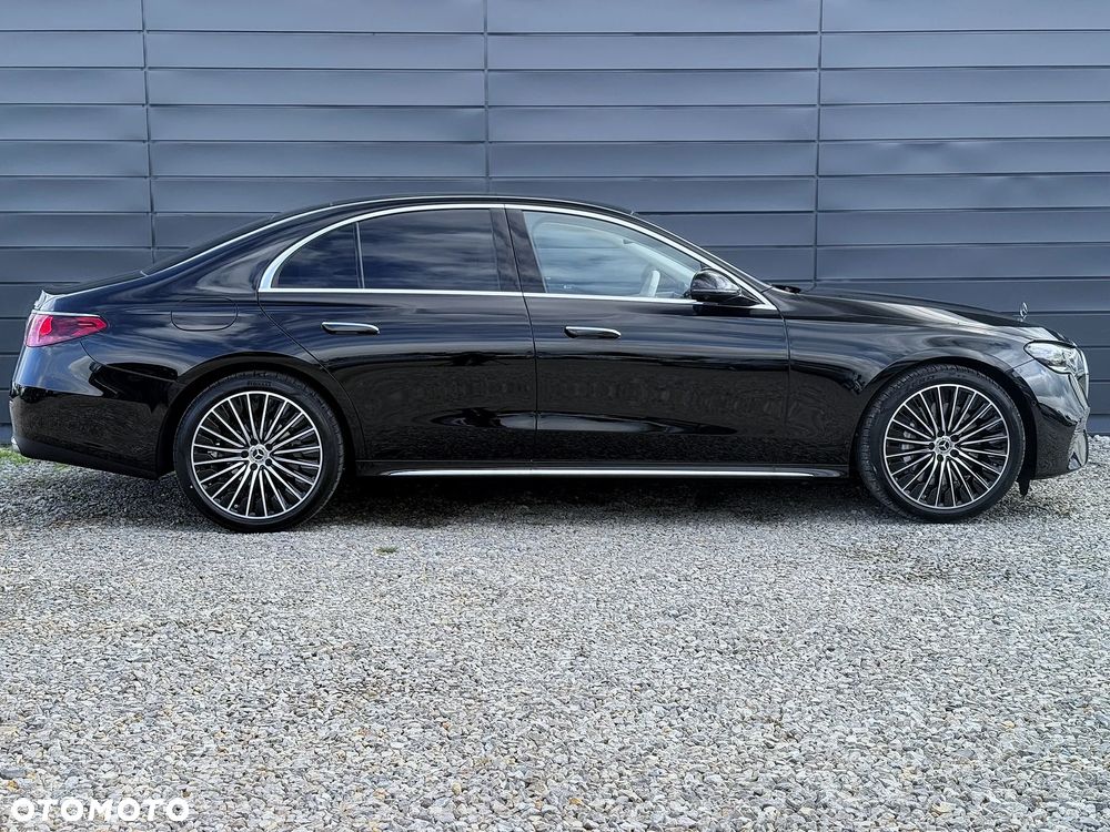 Mercedes-Benz Klasa E 220 d mHEV 4-Matic Exclusive 9G-Tronic - 8