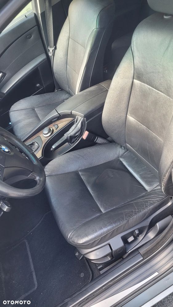 BMW Seria 5 - 16