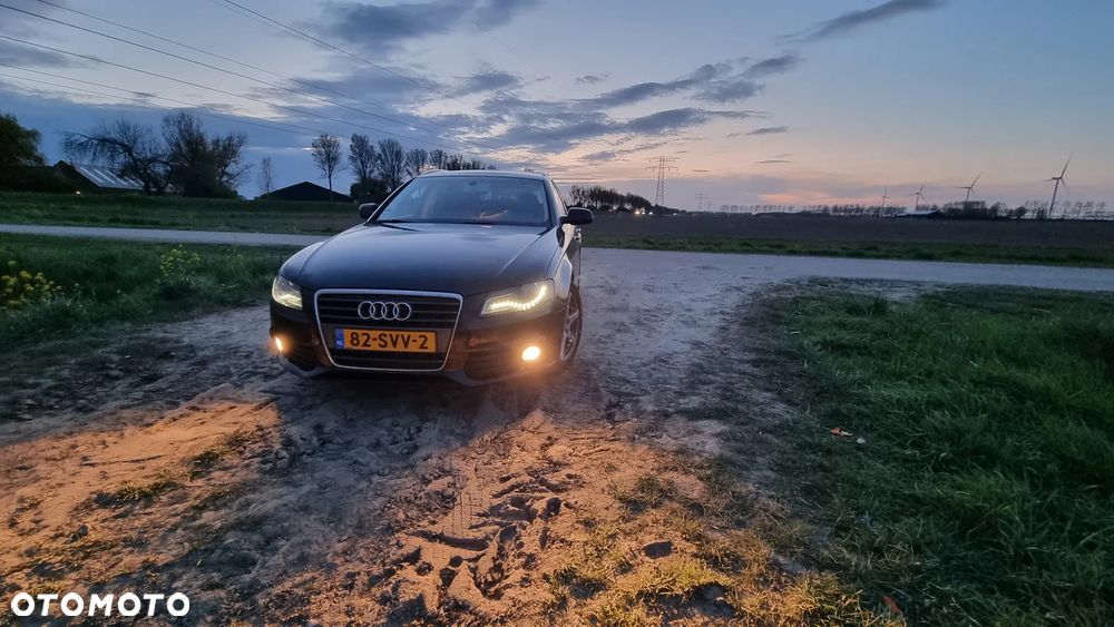 Audi A4 Avant 2.0 TDI DPF multitronic Ambiente - 23