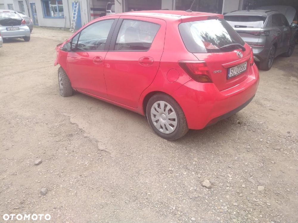 Toyota Yaris - 3