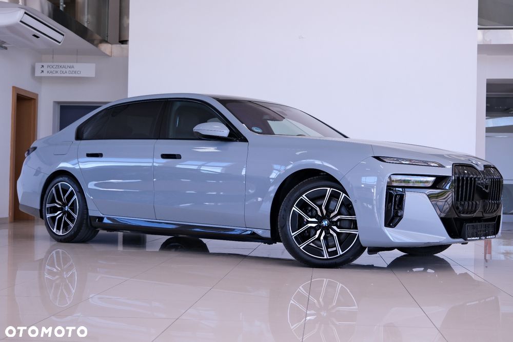 BMW Seria 7 - 4