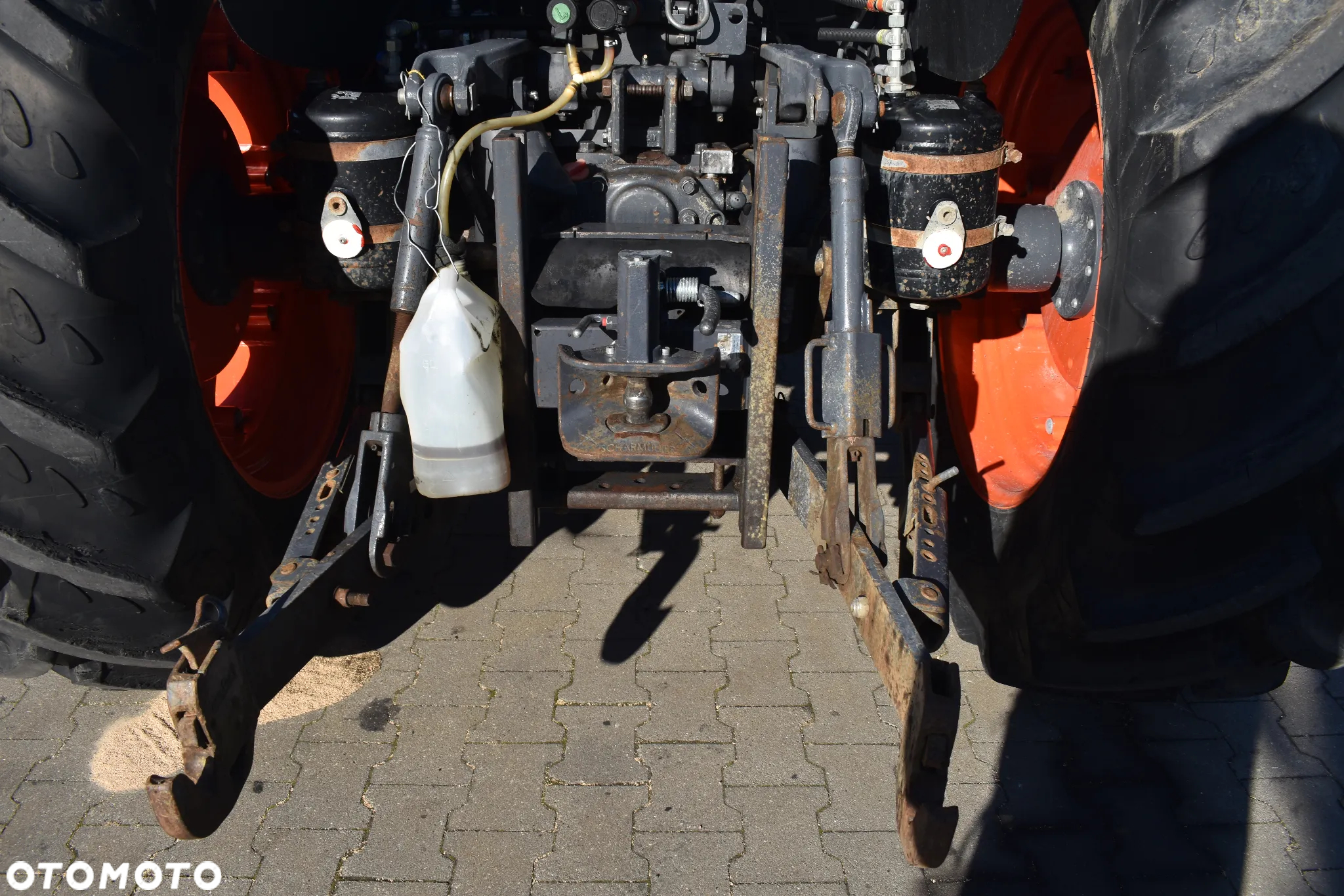 Kubota M9960 - 16