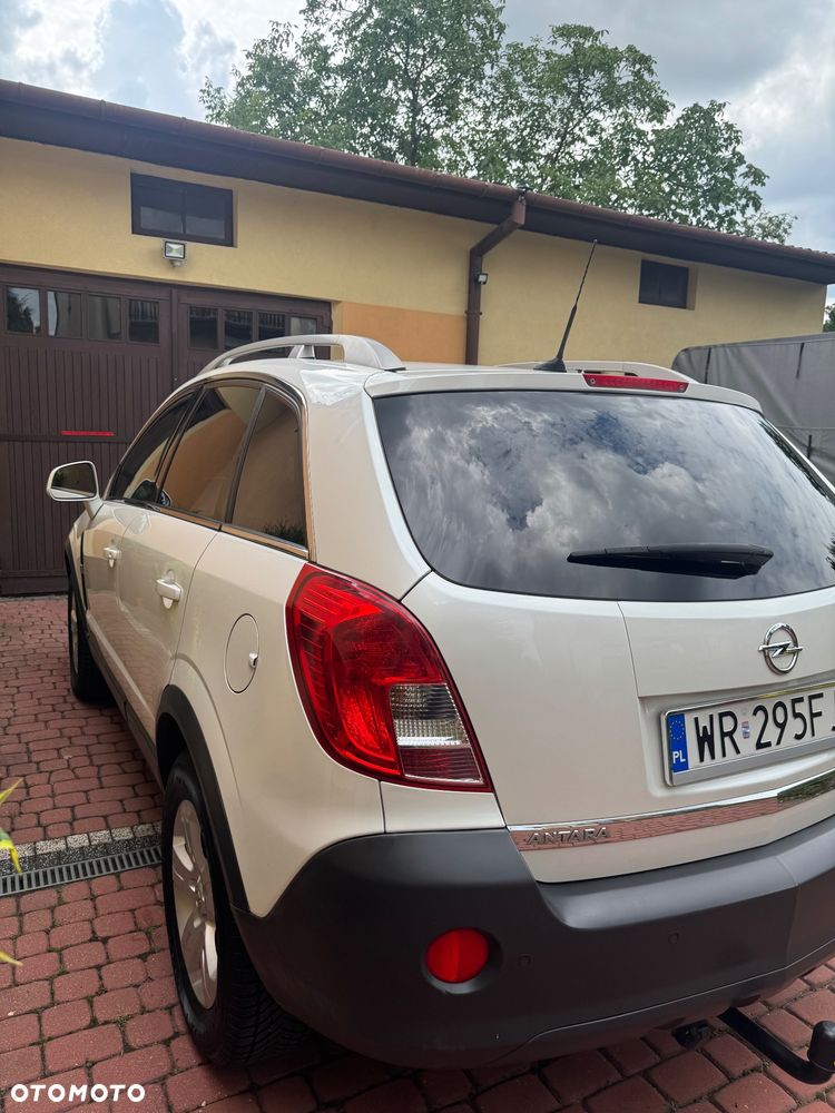Opel Antara 2.2 CDTI Cosmo - 4