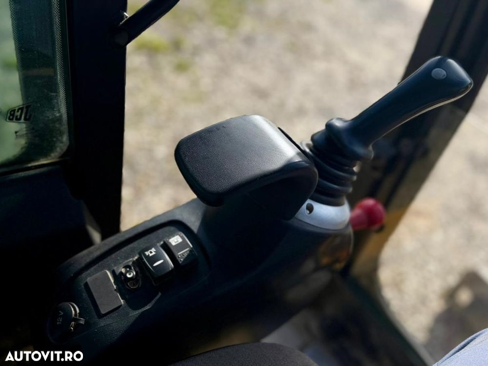 JCB 8025 ZTS - 13