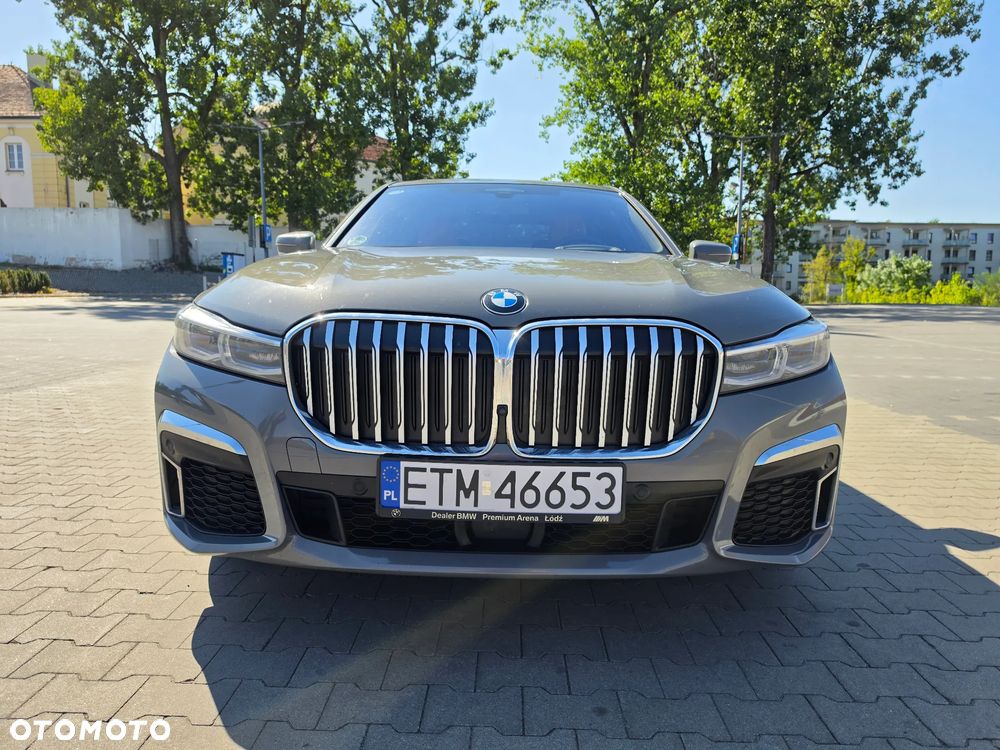 BMW Seria 7 740d xDrive mHEV - 5