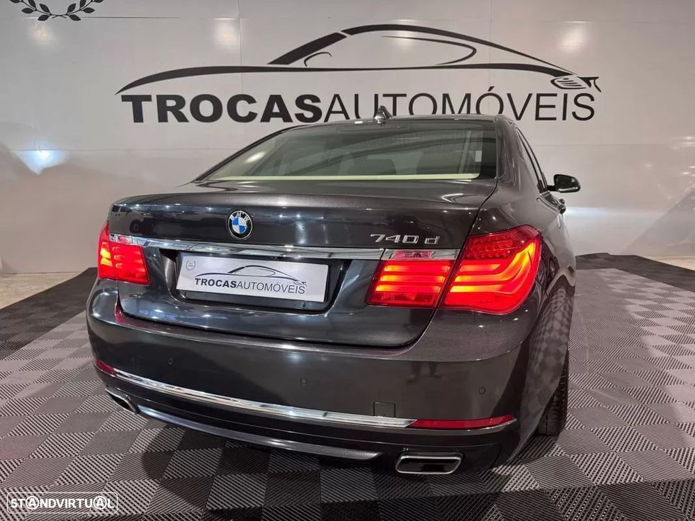 BMW 740 d — fotografia 11
