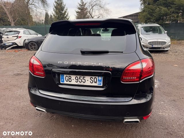 Porsche Cayenne Diesel Platinum Edition - 3