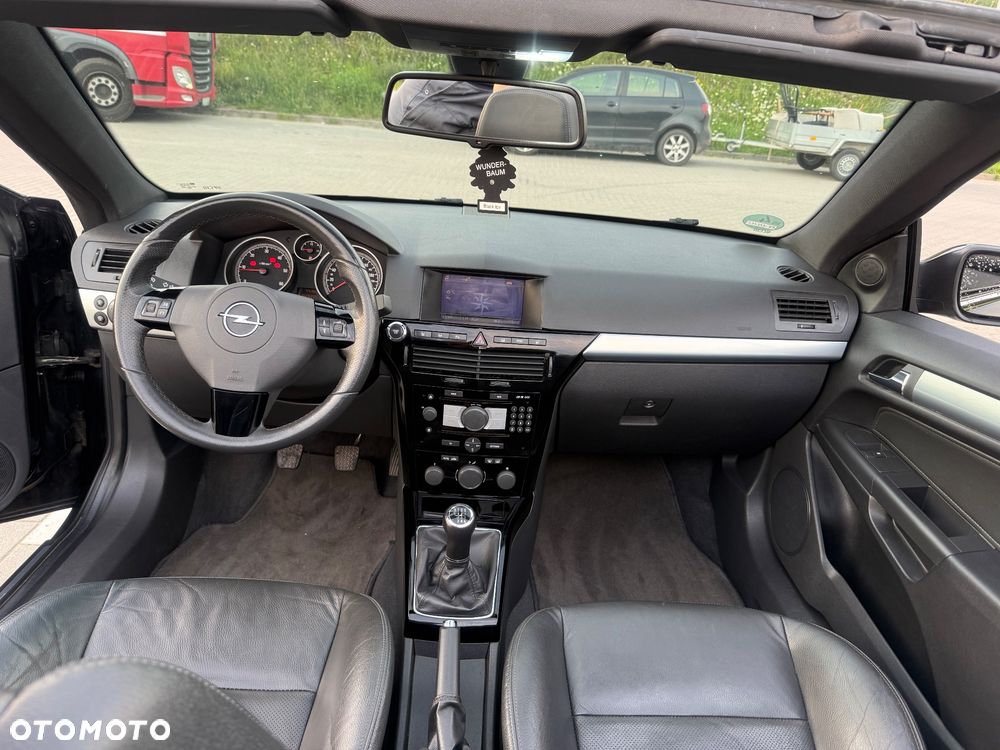 Opel Astra 1.9 CDTI DPF NAVI - 13
