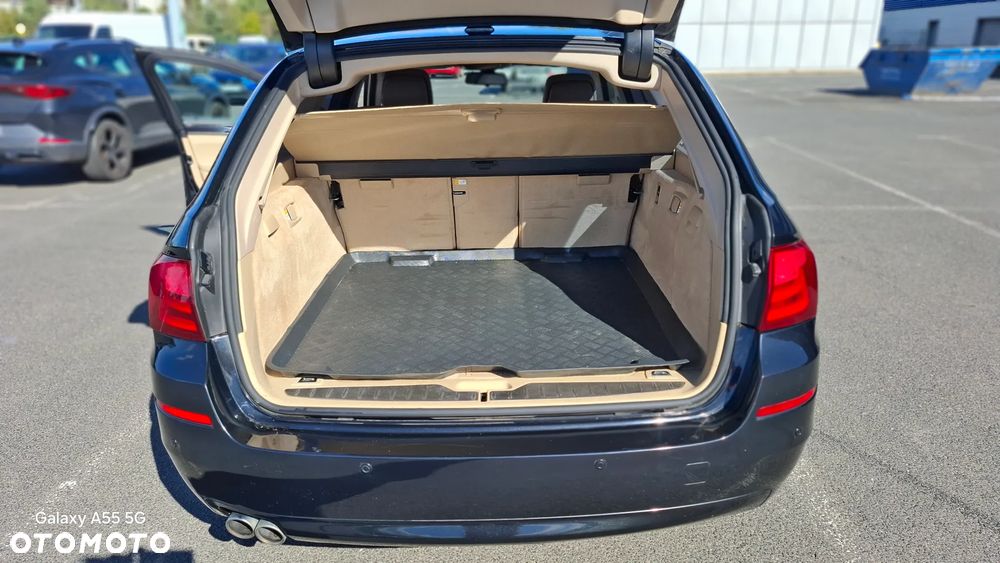 BMW Seria 5 520d - 8