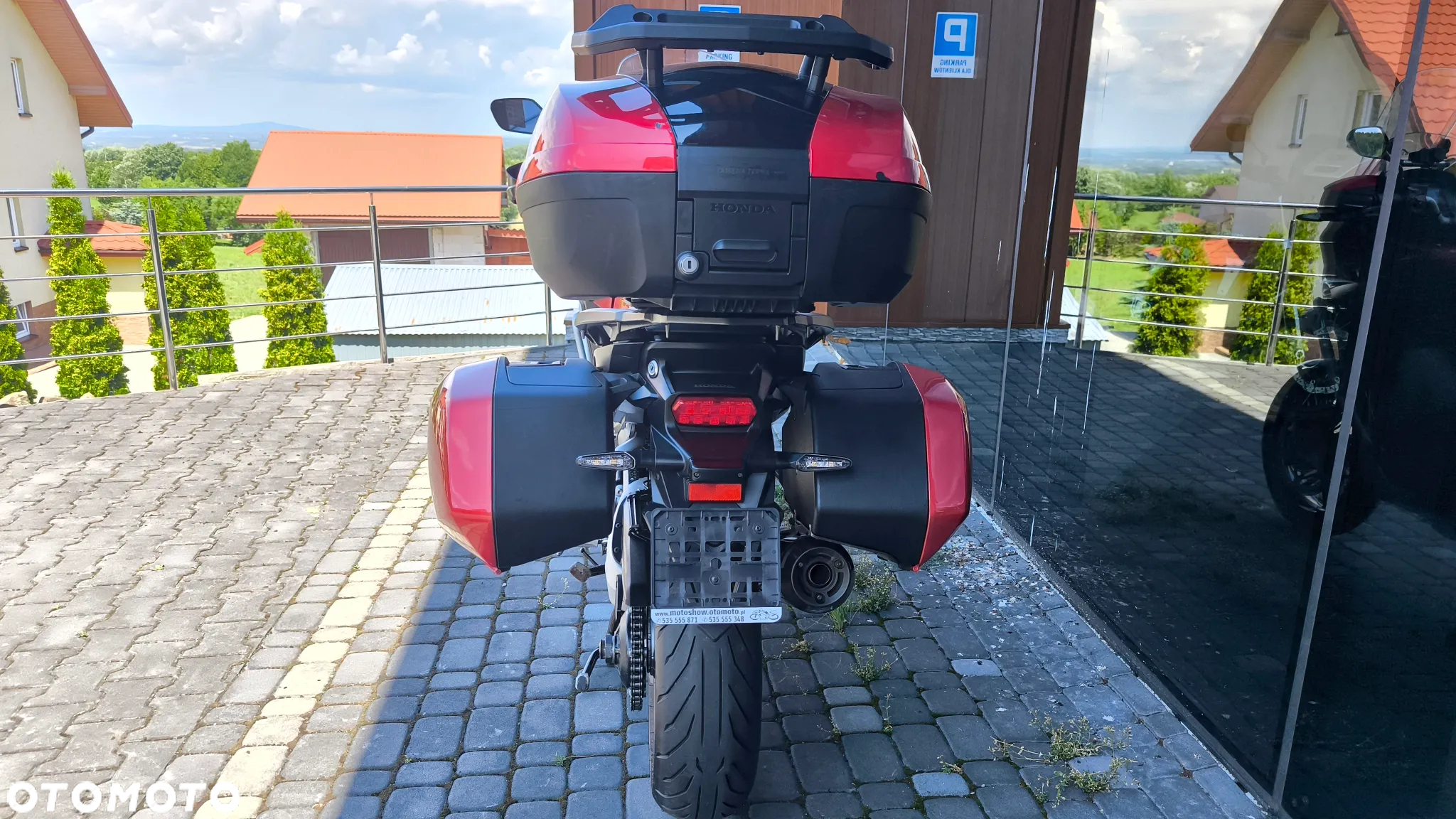 Honda VFR - 8