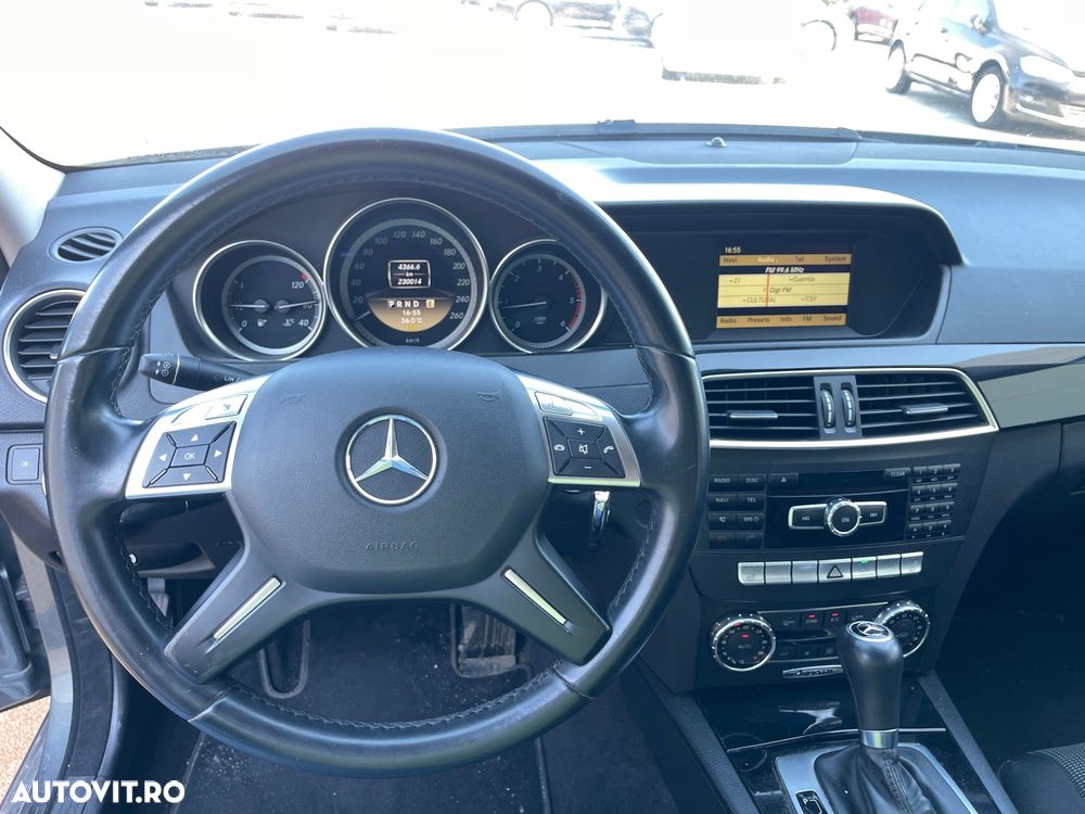 Mercedes-Benz C 250 d 4MATIC Aut. - 36
