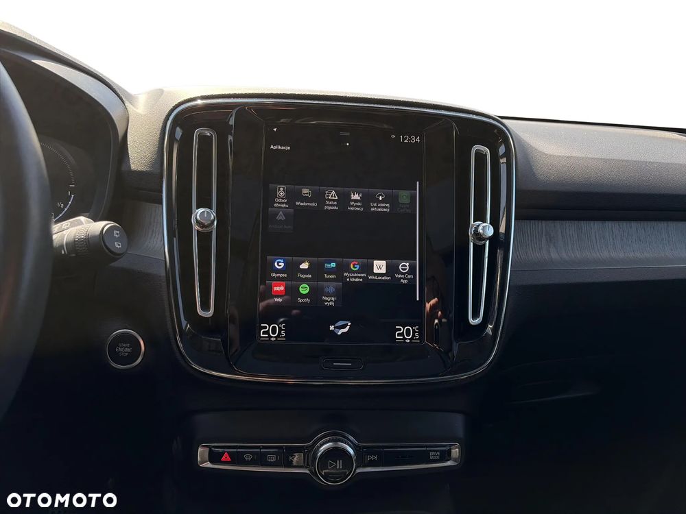 Volvo XC 40 - 31