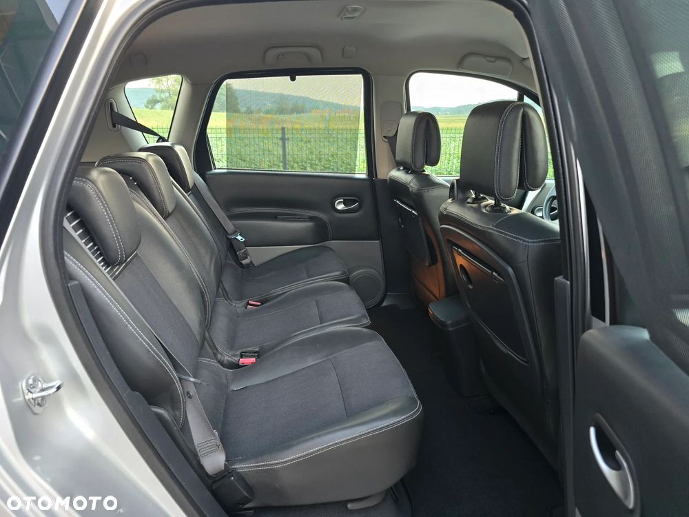 Renault Scenic 2.0 16V Luxe Expression - 23