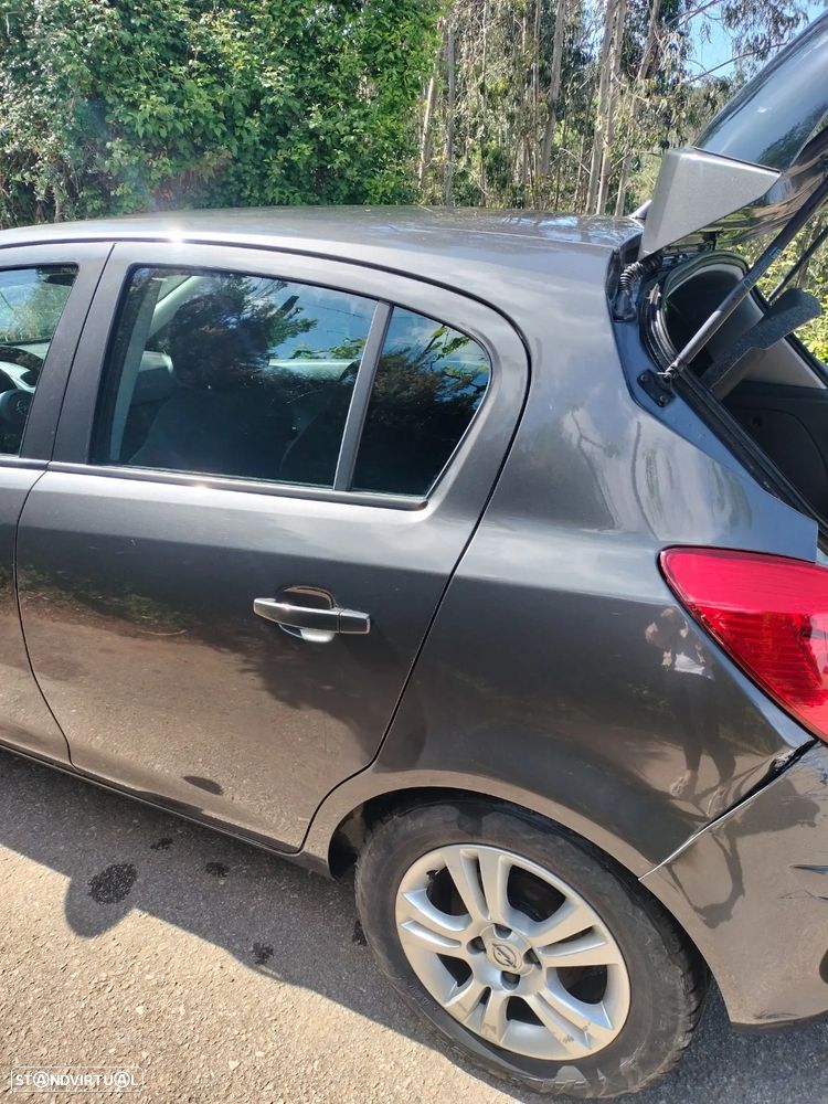 Opel Corsa 1.3 CDTI Enjoy EcoFLEX - 10