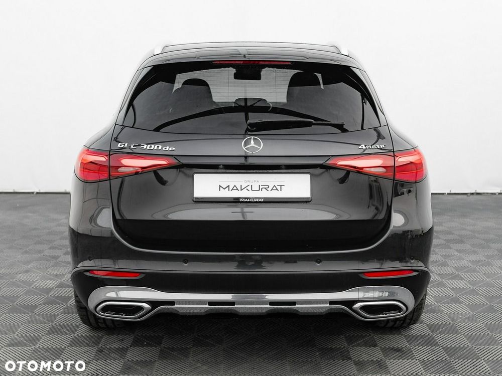 Mercedes-Benz GLC - 10