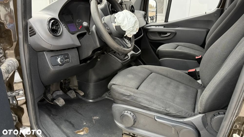 Mercedes-Benz Sprinter 311 CDI - 12