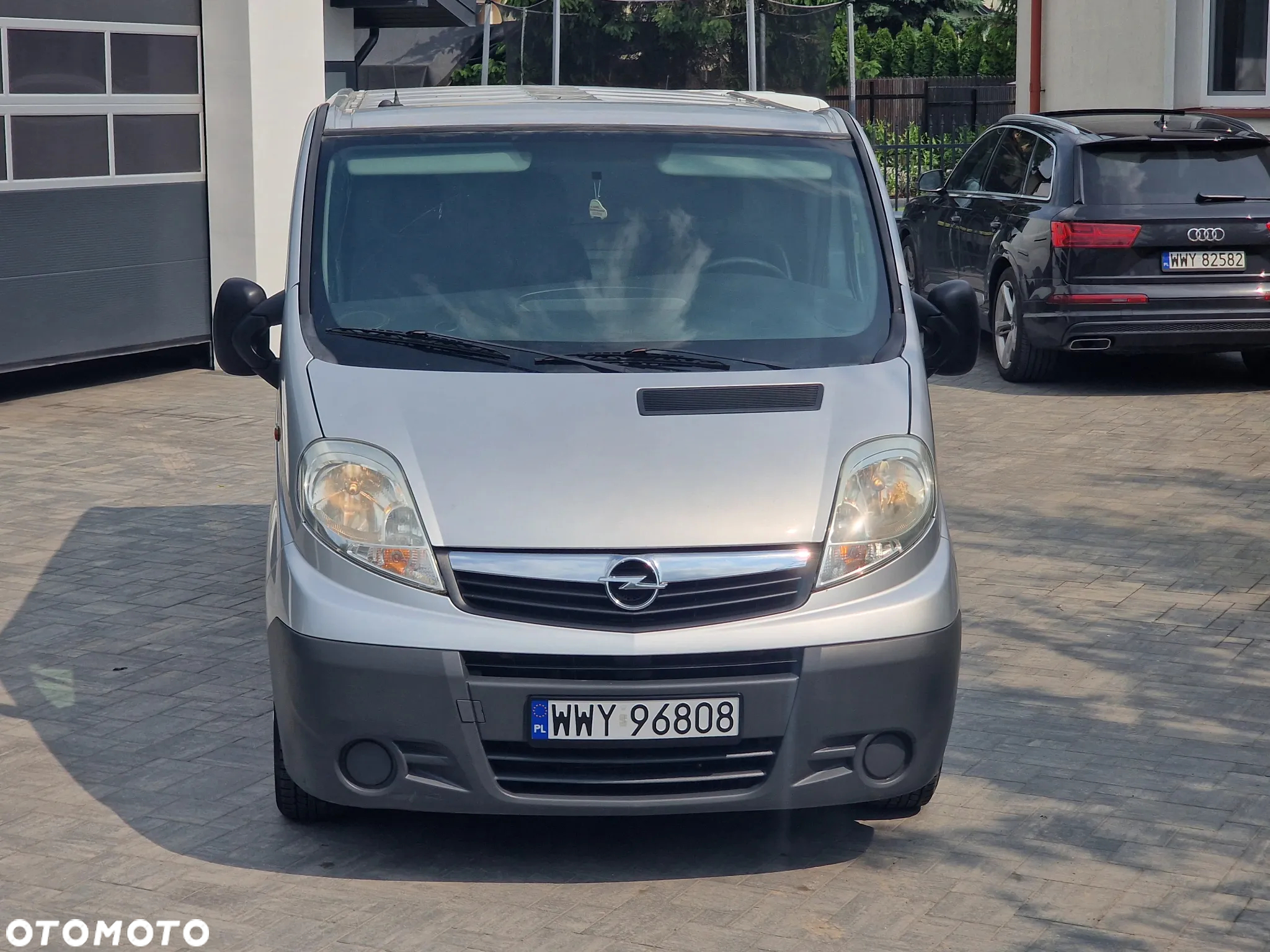 Opel Vivaro - 31